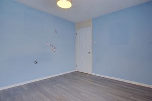 Bedroom- click for photo gallery